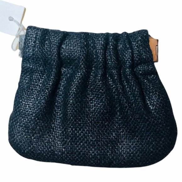 New embroidered geometric pattern pouch - Picture 3 of 3